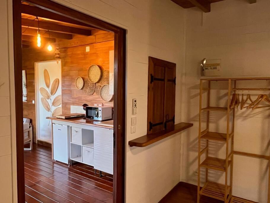 サント・ローズ Bungalow Avec Jacuzzi Privatifヴィラ エクステリア 写真